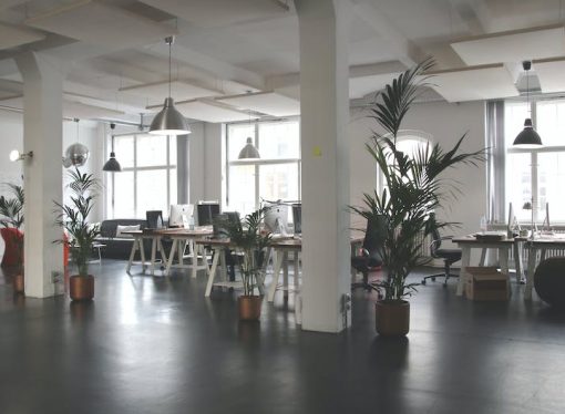 Projektowanie przestrzeni biurowej: Wykorzystaj potencjał swojego biura